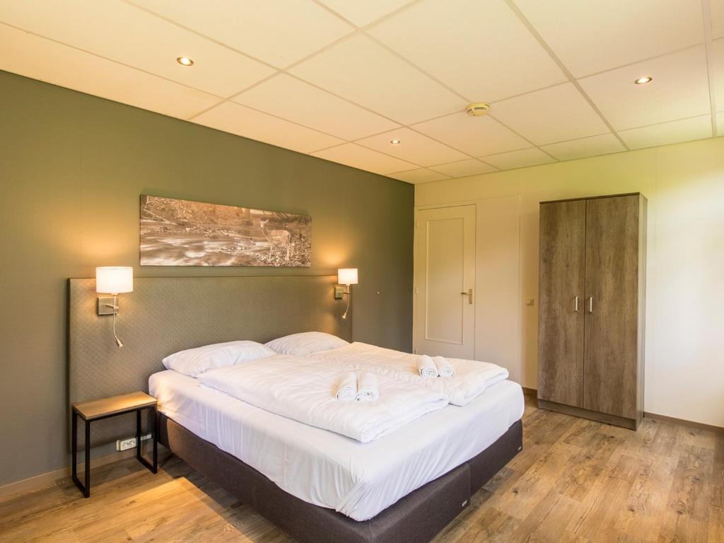 Comfort 6-Person Dog Bungalow In The Holiday Park Landal Heideheuvel Beekbergen Cameră foto