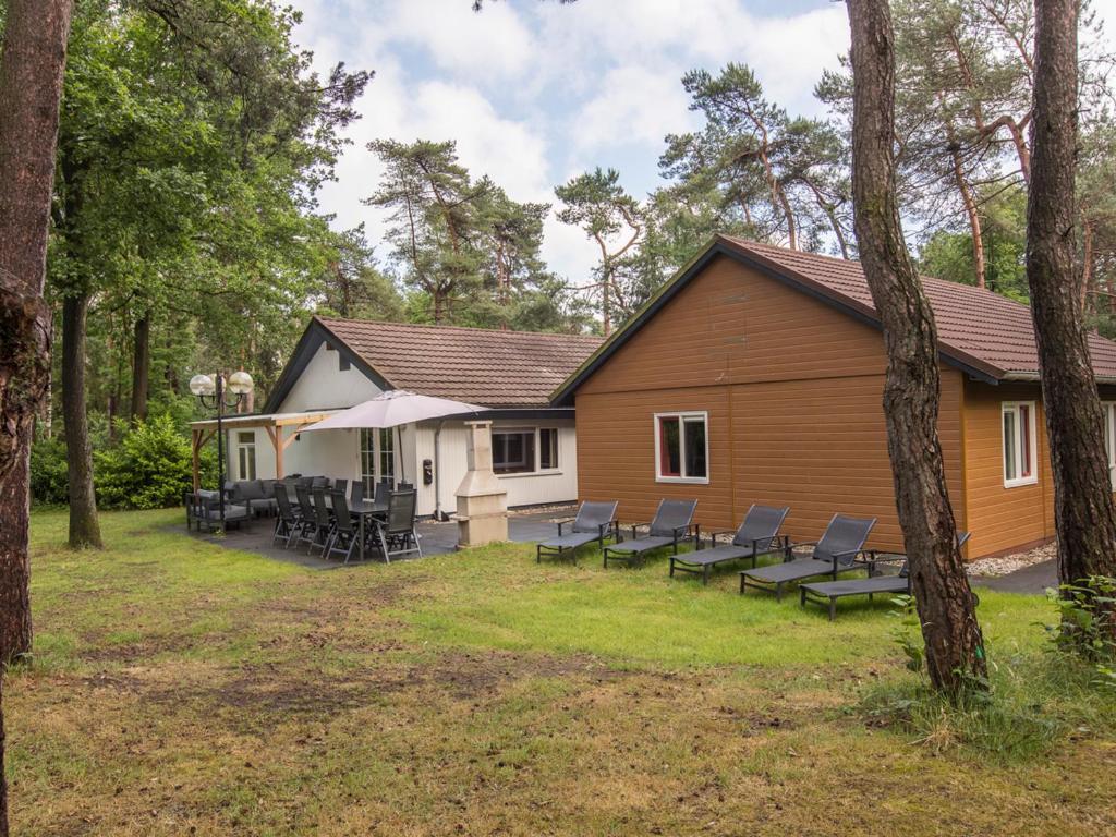 Comfort 6-Person Dog Bungalow In The Holiday Park Landal Heideheuvel Beekbergen Cameră foto